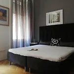 West10 Star Center * Budapest
