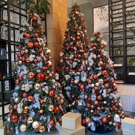 West10 Star Center * Budapest