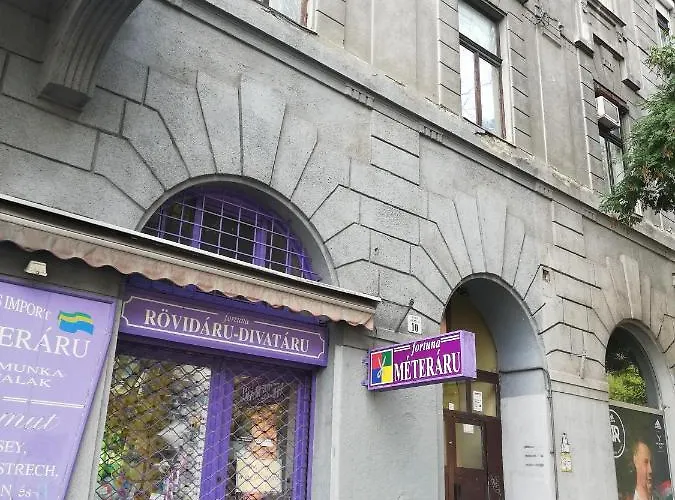 דירה West10 Star Center *