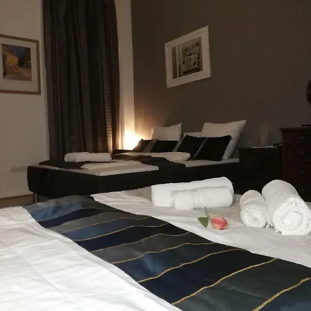 West10 Star Center Апартаменты